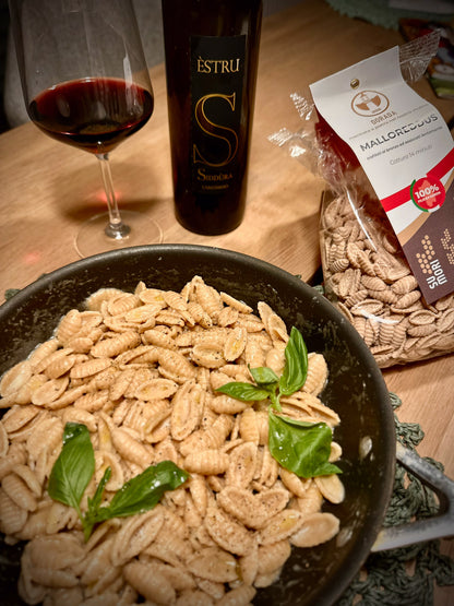 Estru: Isola dei Nuraghi IGT Carignano