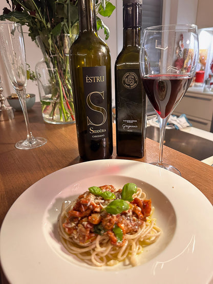 Estru: Isola dei Nuraghi IGT Carignano